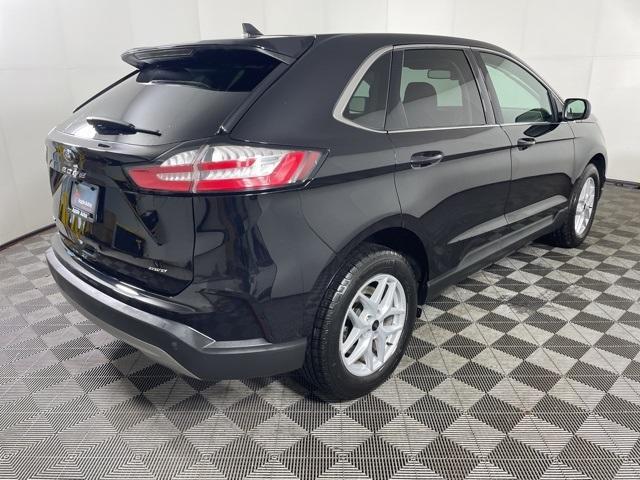 used 2024 Ford Edge car, priced at $28,999