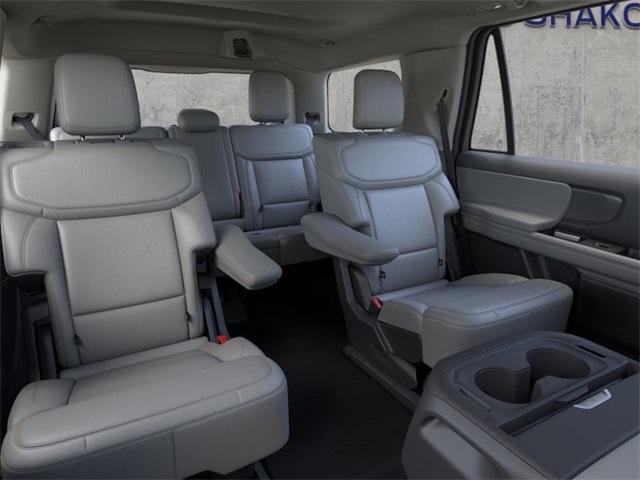 new 2025 Ford Expedition car