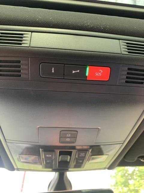 used 2021 Volkswagen Tiguan car, priced at $21,999