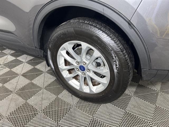 used 2022 Ford Escape car, priced at $21,999