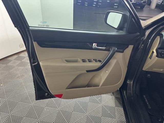 used 2011 Kia Sorento car, priced at $9,985