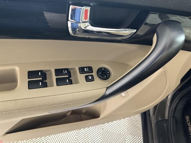 used 2011 Kia Sorento car, priced at $9,985