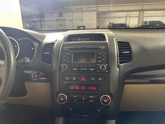 used 2011 Kia Sorento car, priced at $9,985