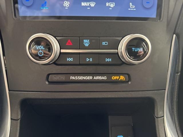 used 2022 Ford Edge car, priced at $30,999