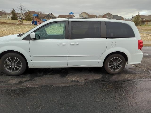 used 2017 Dodge Grand Caravan car, priced at $16,999