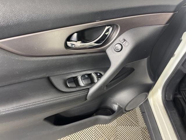 used 2016 Nissan Rogue car, priced at $8,999