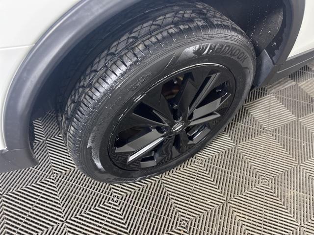 used 2016 Nissan Rogue car, priced at $8,999