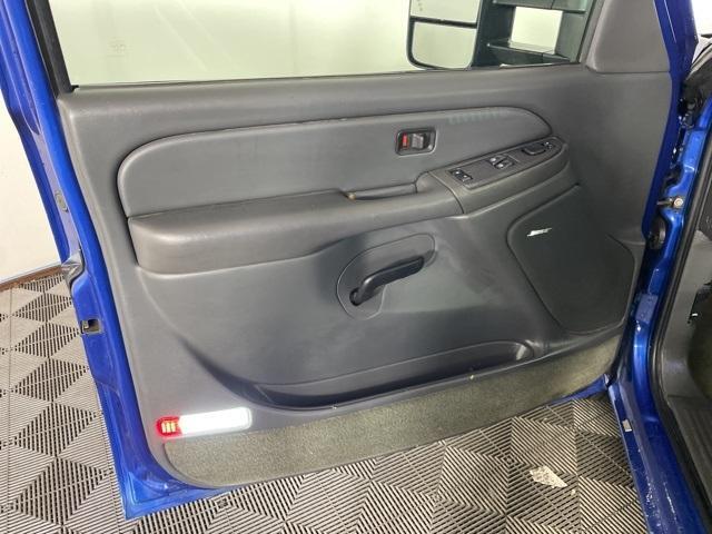 used 2004 Chevrolet Silverado 1500 car, priced at $7,555
