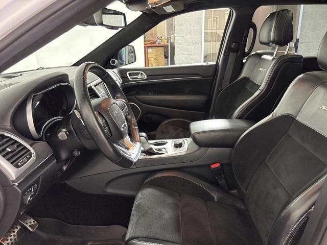 used 2016 Jeep Grand Cherokee car