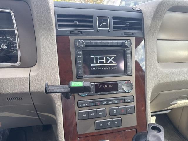 used 2013 Lincoln Navigator car, priced at $8,999