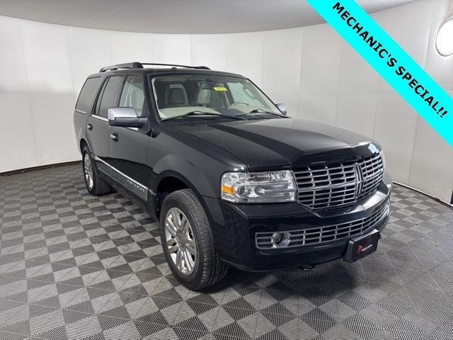 used 2013 Lincoln Navigator car, priced at $7,999