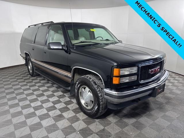 used 1997 GMC Suburban car, priced at $5,688