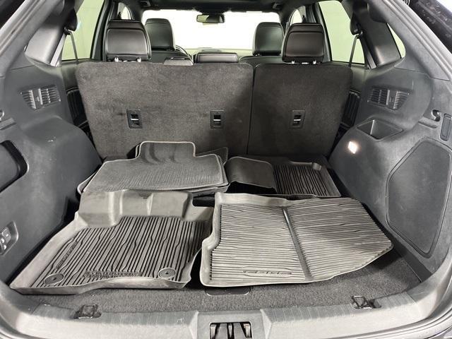 used 2022 Ford Edge car, priced at $34,999