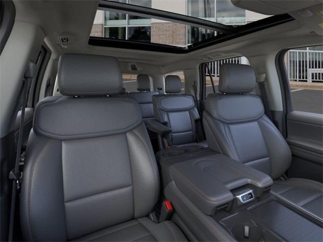 new 2025 Ford Expedition car, priced at $70,892