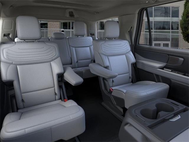 new 2025 Ford Expedition car, priced at $89,386