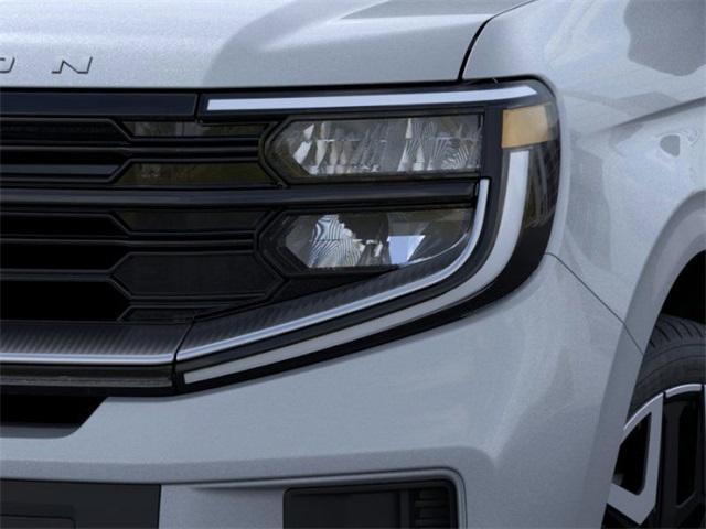 new 2025 Ford Expedition car, priced at $89,386