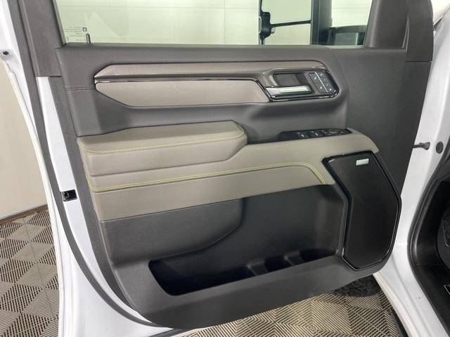 used 2024 Chevrolet Silverado 2500 car, priced at $68,999