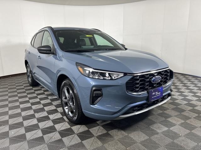 used 2023 Ford Escape car, priced at $24,999