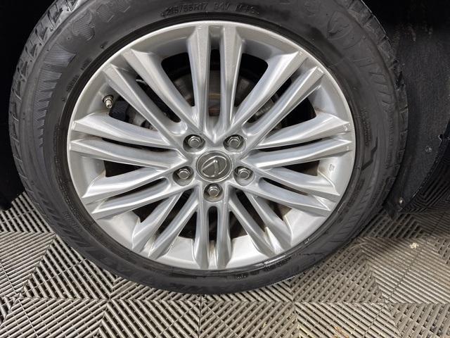 used 2013 Lexus ES 350 car, priced at $17,999