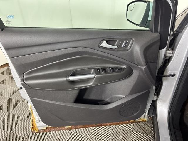 used 2013 Ford Escape car, priced at $7,999