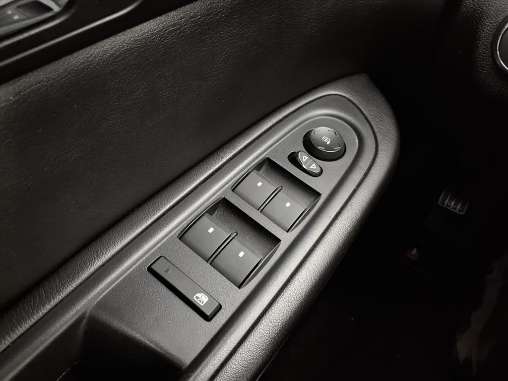 used 2015 Chevrolet Traverse car, priced at $8,586