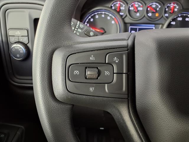 new 2025 Chevrolet Silverado 1500 car, priced at $30,317