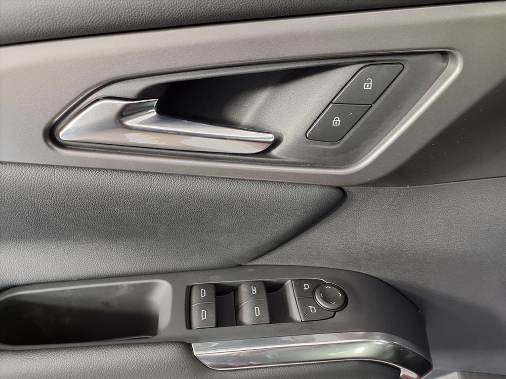new 2026 Chevrolet Traverse car, priced at $45,985