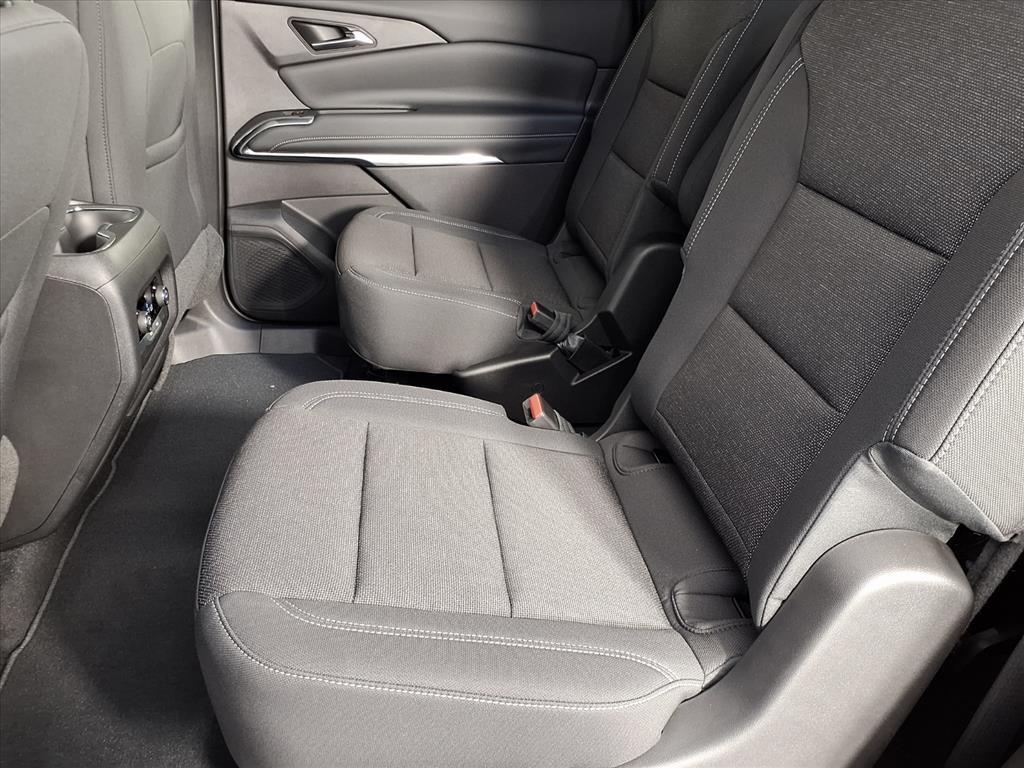 new 2026 Chevrolet Traverse car, priced at $45,985