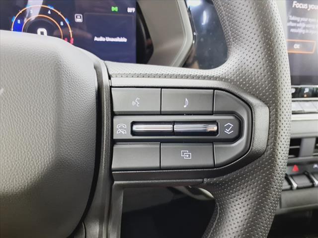 new 2025 Chevrolet Colorado car, priced at $43,114