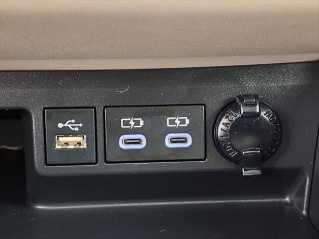 used 2023 Toyota Highlander car, priced at $35,488