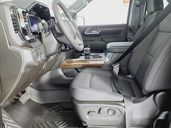 new 2025 Chevrolet Silverado 1500 car, priced at $53,370