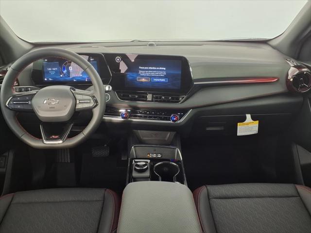 new 2026 Chevrolet Equinox car, priced at $33,678