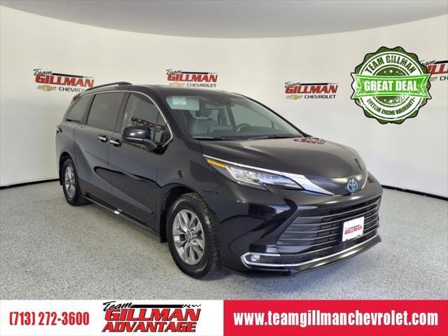 used 2022 Toyota Sienna car, priced at $36,934