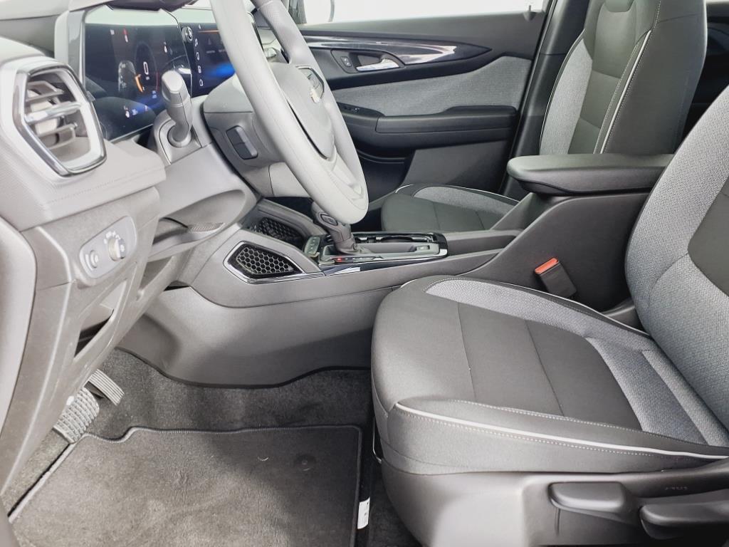 new 2026 Chevrolet TrailBlazer car, priced at $24,840