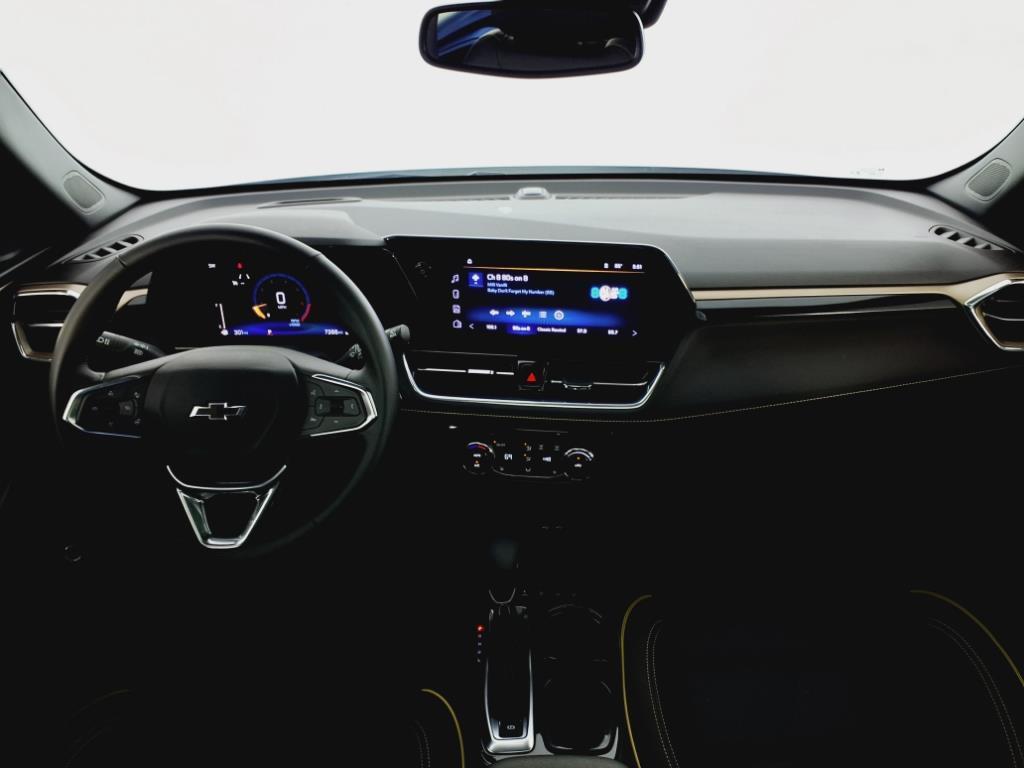 new 2025 Chevrolet TrailBlazer car, priced at $30,075