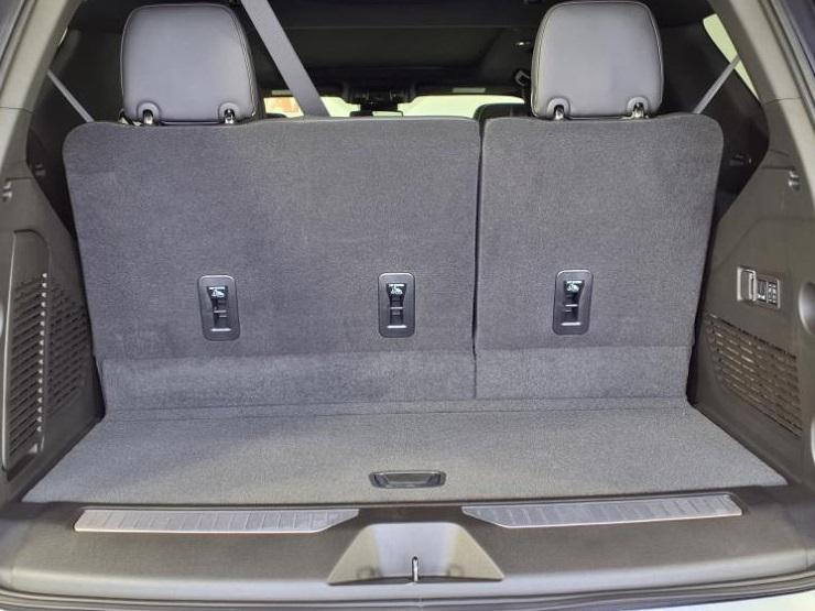 new 2025 Chevrolet Tahoe car, priced at $76,733