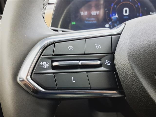 new 2025 Chevrolet Equinox car, priced at $28,990