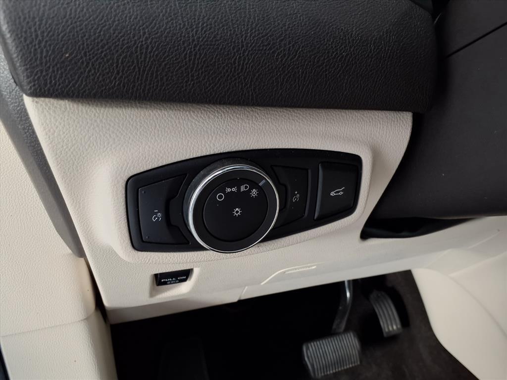 used 2016 Lincoln MKC car, priced at $14,999