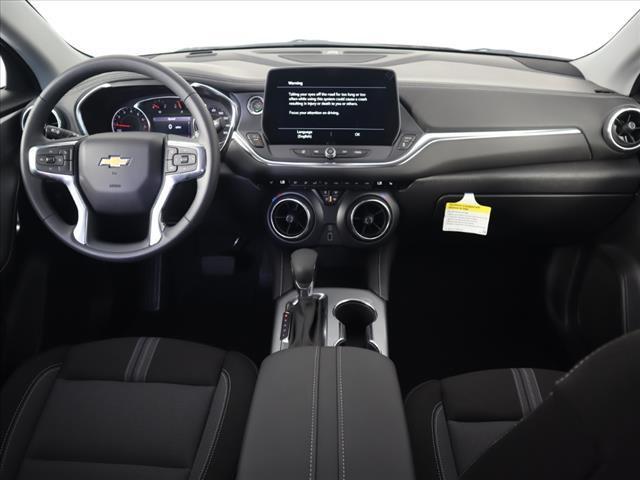 new 2025 Chevrolet Blazer car, priced at $31,230