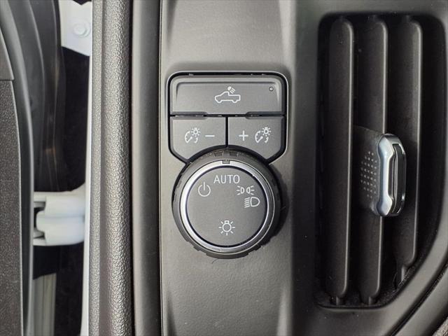used 2022 Chevrolet Silverado 1500 car, priced at $30,999