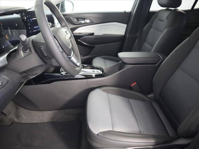new 2025 Chevrolet Trax car, priced at $23,956