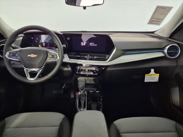 new 2025 Chevrolet Trax car, priced at $24,050