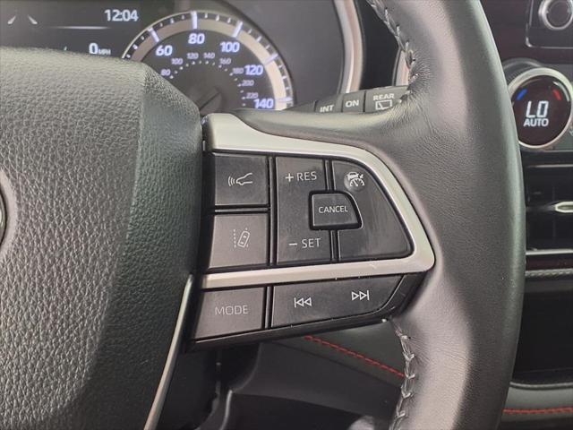 used 2023 Toyota Highlander car, priced at $42,649