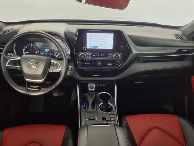 used 2023 Toyota Highlander car, priced at $42,649