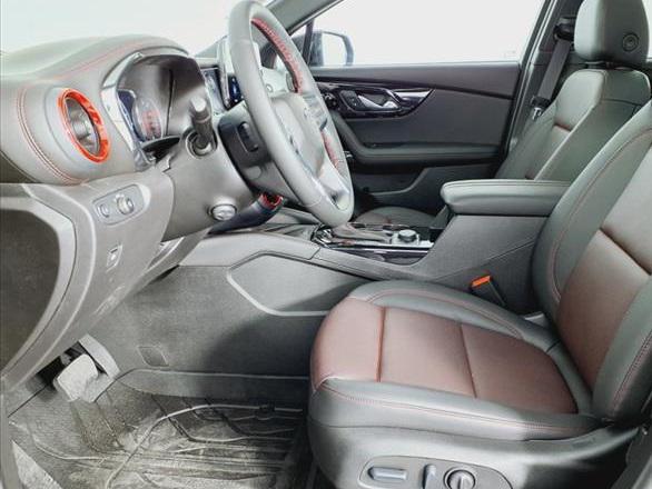 new 2025 Chevrolet Blazer car, priced at $43,165