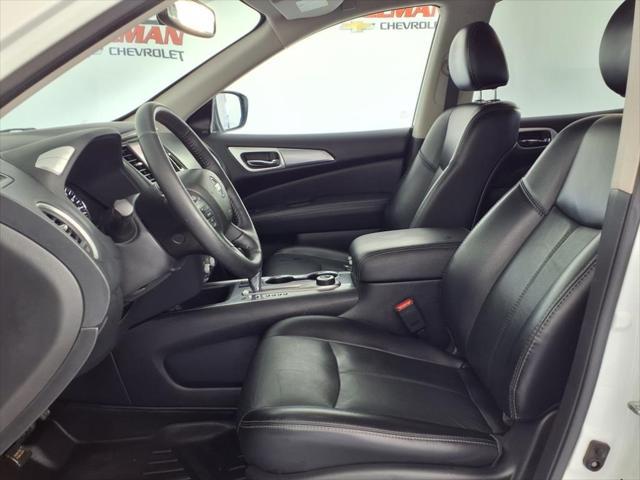 used 2020 Nissan Pathfinder car, priced at $16,434