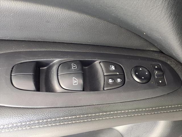 used 2020 Nissan Pathfinder car, priced at $16,434