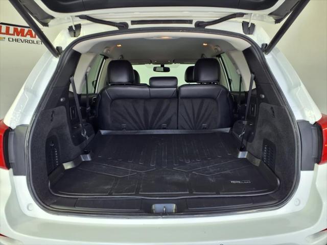 used 2020 Nissan Pathfinder car, priced at $16,434