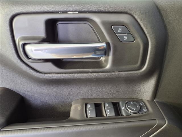 new 2025 Chevrolet Silverado 1500 car, priced at $33,944