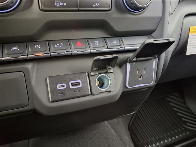 new 2025 Chevrolet Silverado 1500 car, priced at $33,944